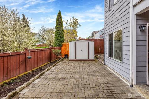29524 63rd Court S Auburn WA 98001