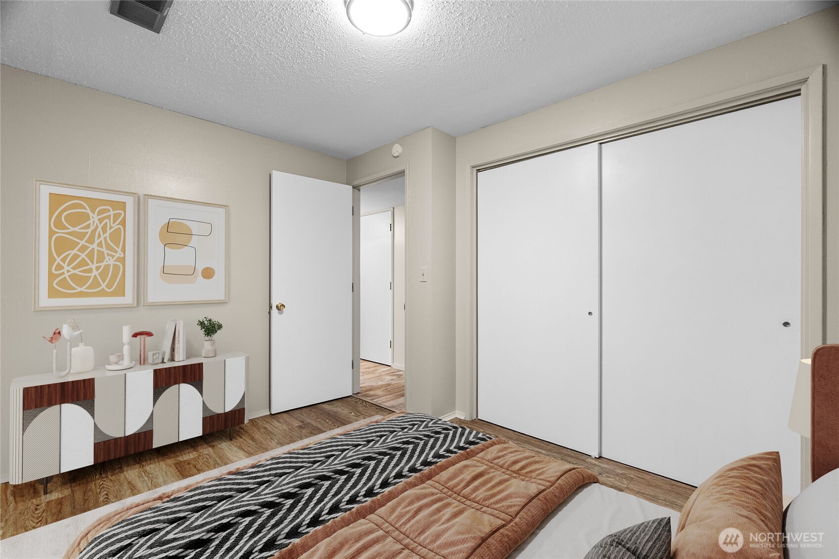 9009 Ridgeview Circle W University Place WA 98466
