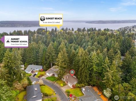 9009 Ridgeview Circle W University Place WA 98466