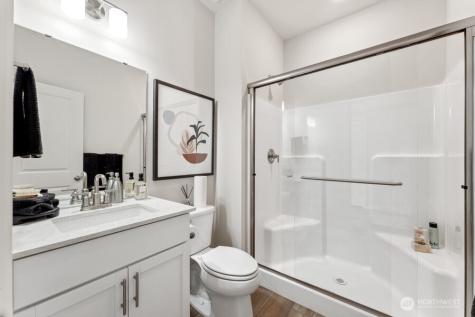 2061 NE Norseman Way Poulsbo WA 98370