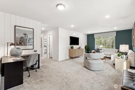 2061 NE Norseman Way Poulsbo WA 98370