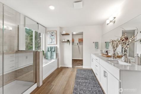 2061 NE Norseman Way Poulsbo WA 98370