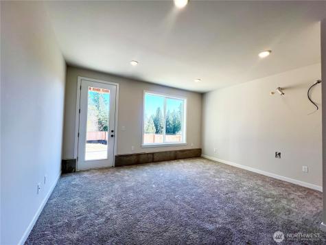 2061 NE Norseman Way Poulsbo WA 98370