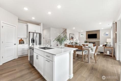 2061 NE Norseman Way Poulsbo WA 98370