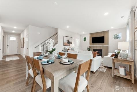 2061 NE Norseman Way Poulsbo WA 98370