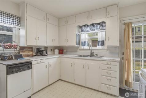 462 Beach Street Pateros WA 98846