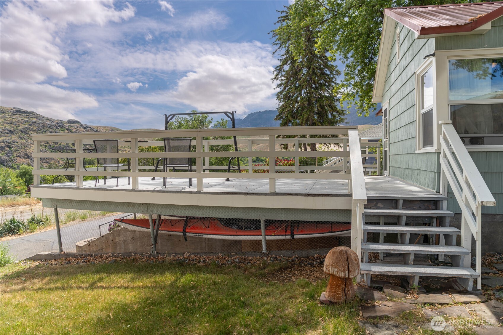 462 Beach Street Pateros WA 98846