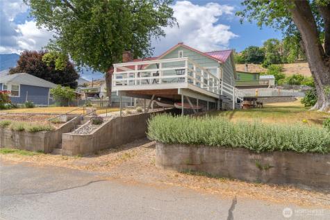 462 Beach Street Pateros WA 98846