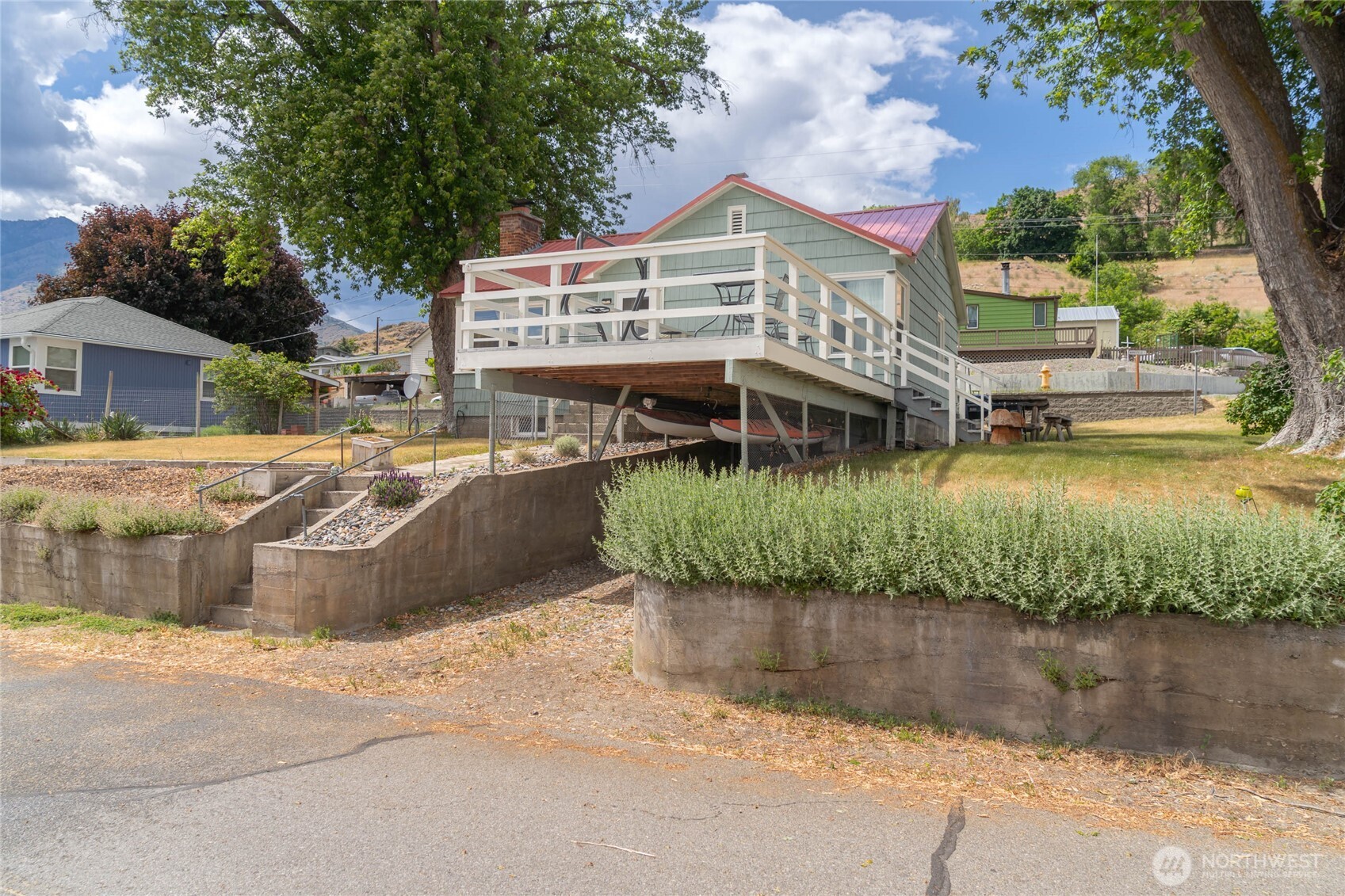 462 Beach Street Pateros WA 98846