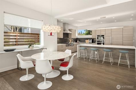 8371 SE 31st Street Mercer Island WA 98040