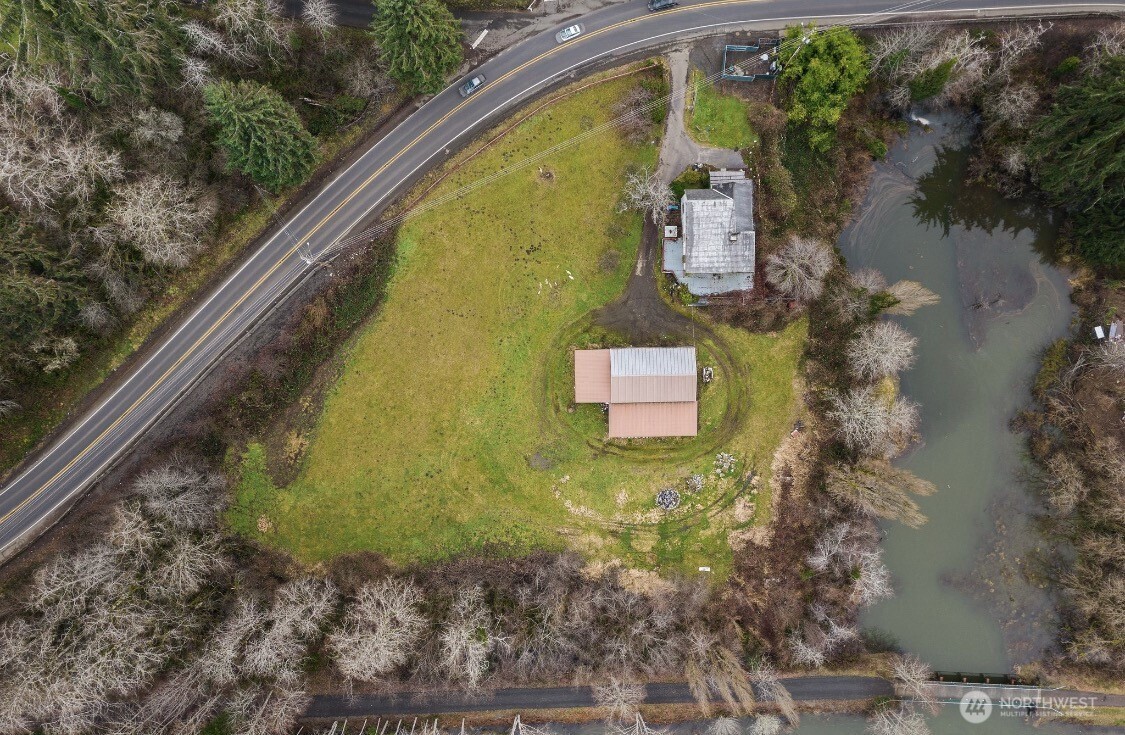 1632 Henkle Street Raymond WA 98577