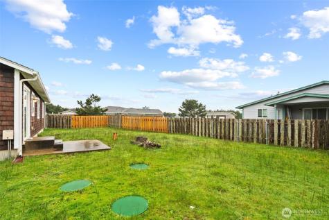 901 344th Street Ocean Park WA 98640