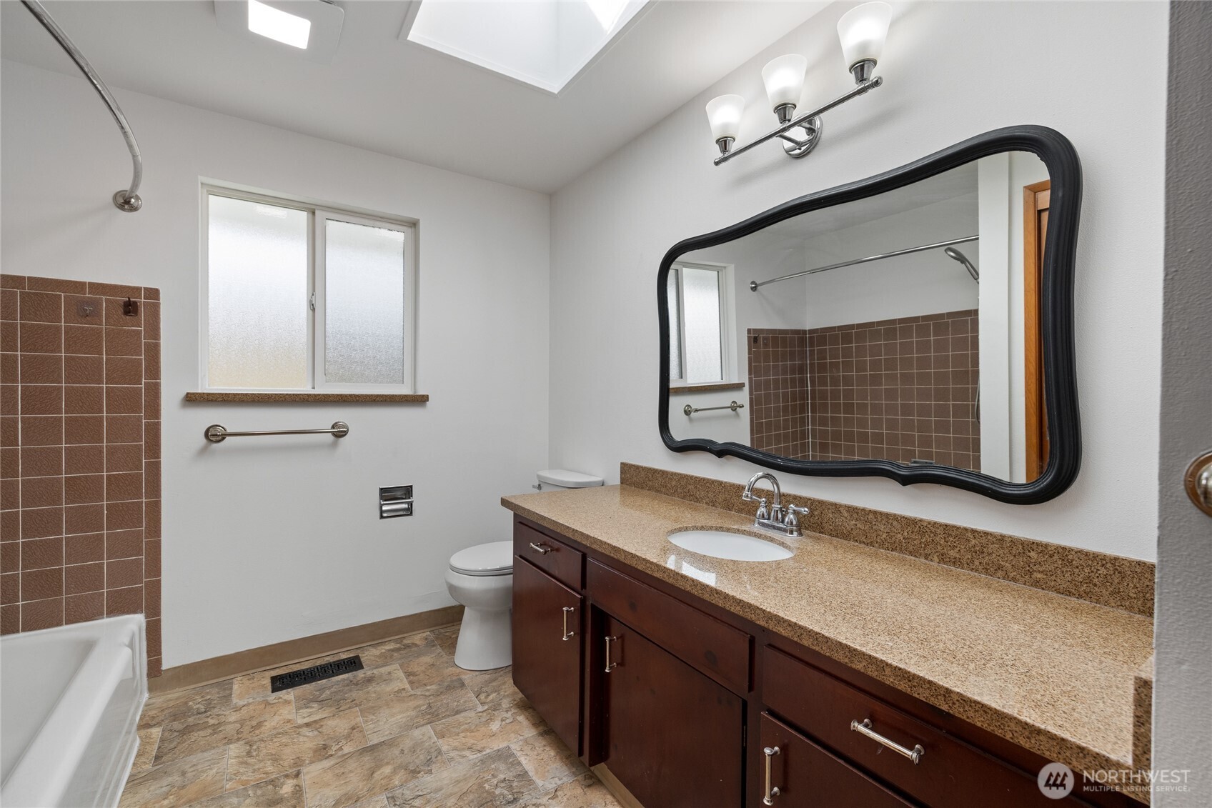 9313 112th Street Court SW Lakewood WA 98498