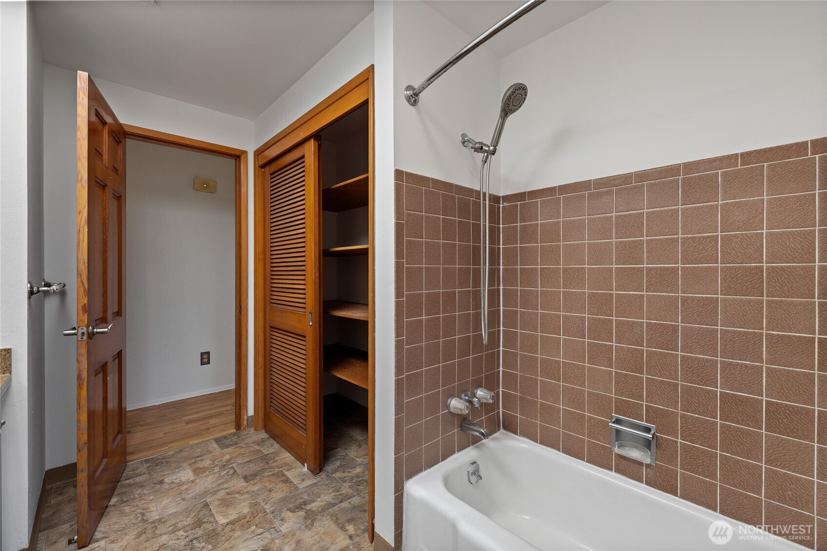 9313 112th Street Court SW Lakewood WA 98498