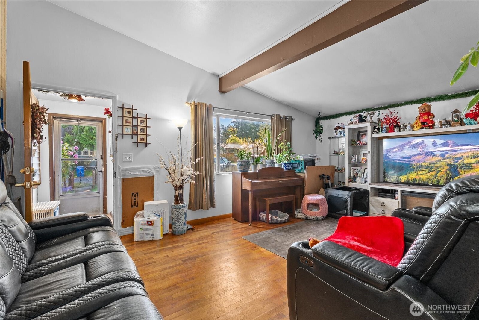 14347 Ashworth Avenue N Seattle WA 98133
