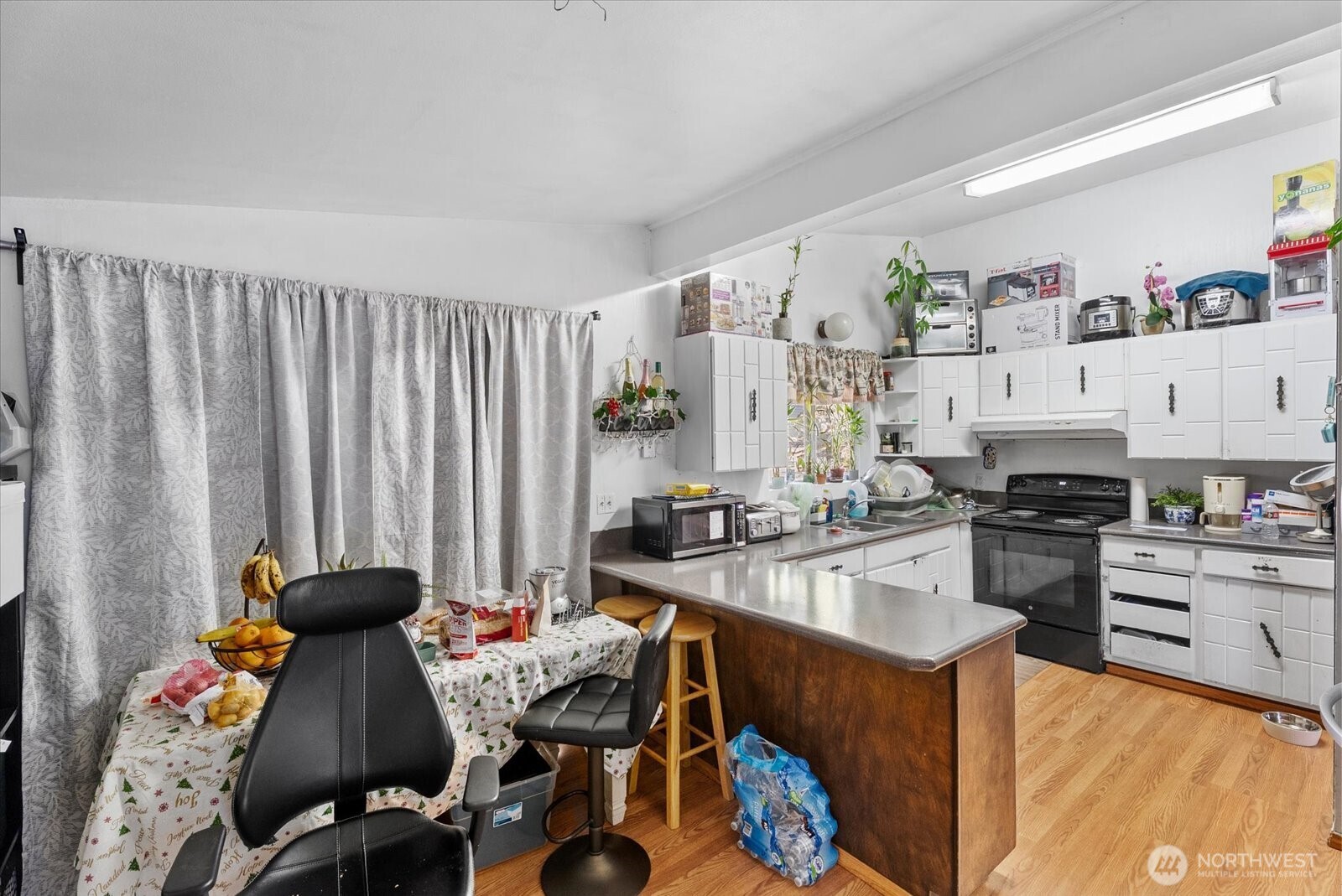 14347 Ashworth Avenue N Seattle WA 98133
