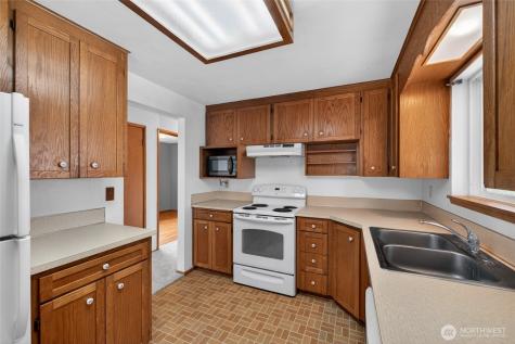 614 Violet Meadow Street S Tacoma WA 98444
