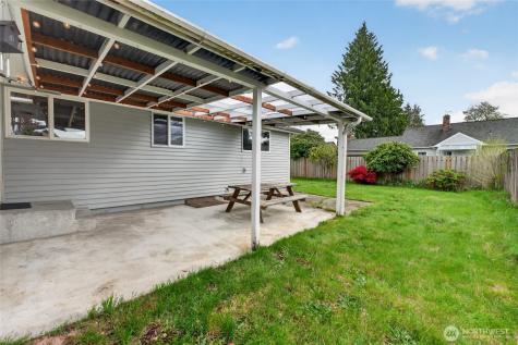 614 Violet Meadow Street S Tacoma WA 98444