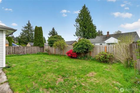 614 Violet Meadow Street S Tacoma WA 98444