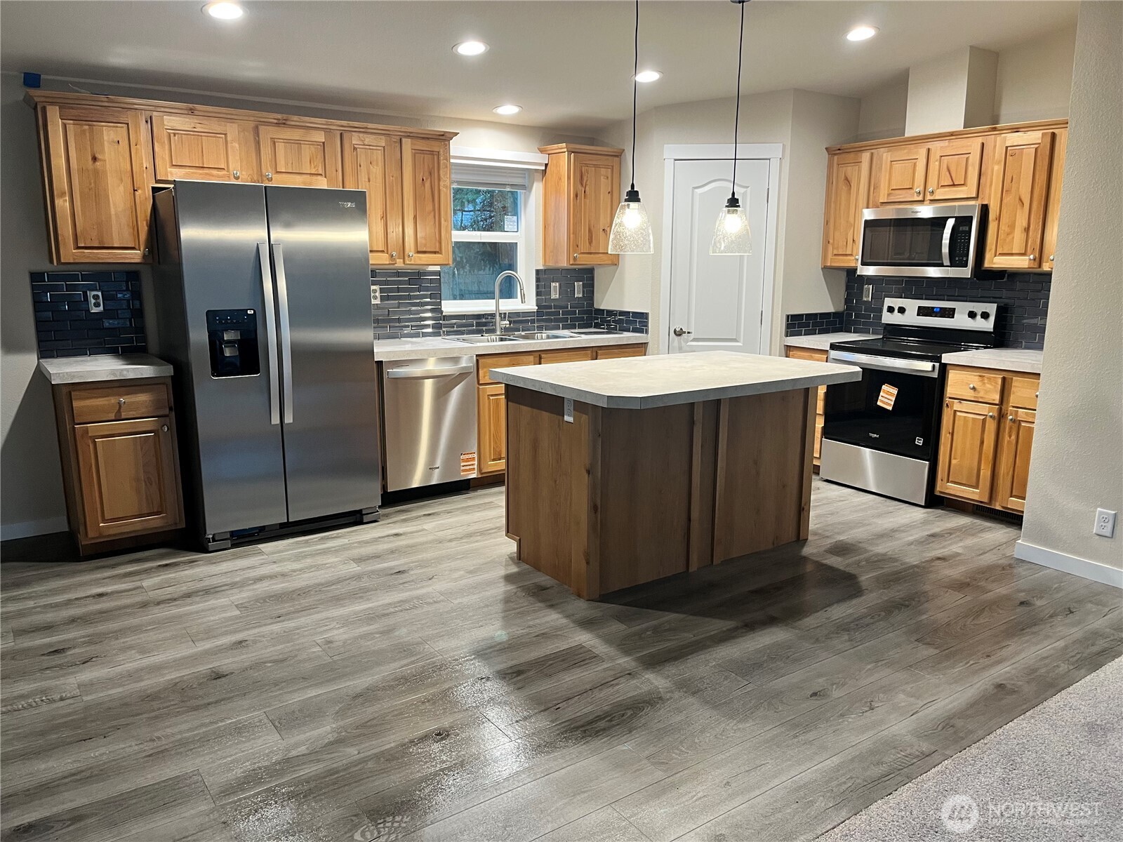 420 Pine Street Toledo WA 98591