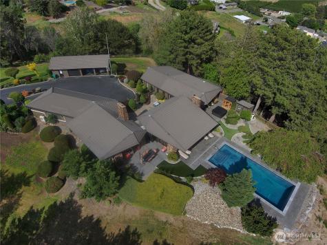 218 Sunnyslope Heights Road Wenatchee WA 98801