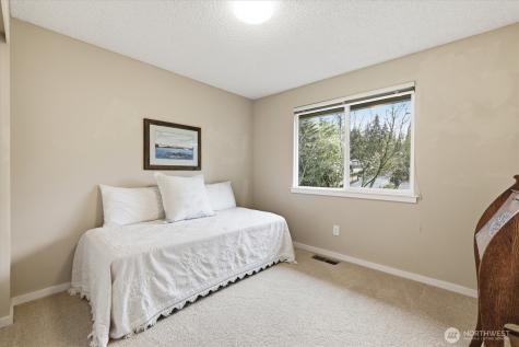 7605 146th Avenue NE Redmond WA 98052