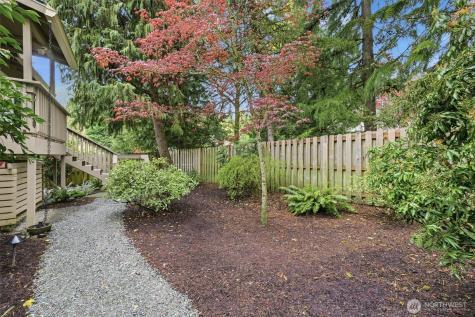 7605 146th Avenue NE Redmond WA 98052