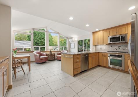 7605 146th Avenue NE Redmond WA 98052