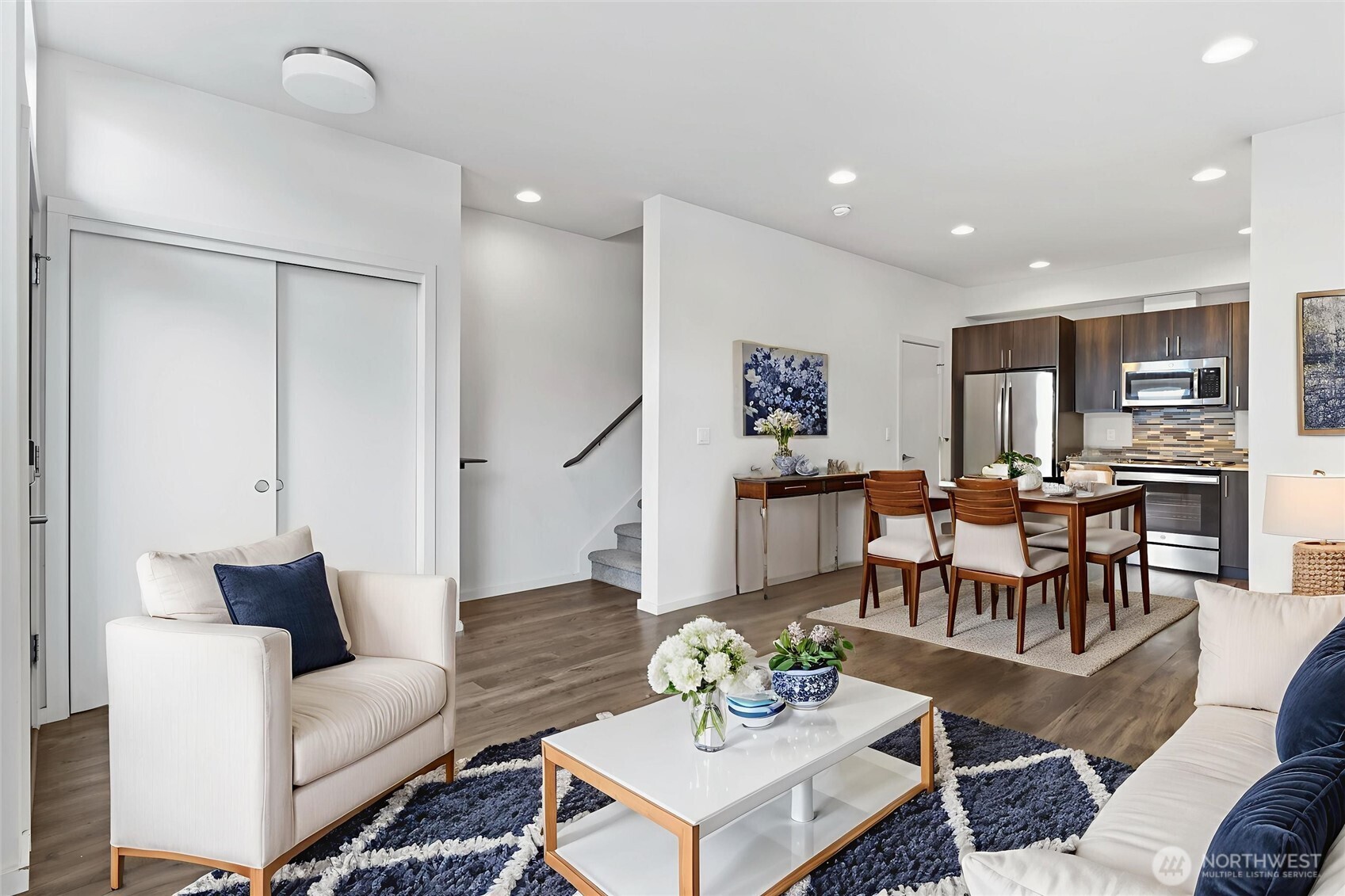 6917 Carleton Ave S Seattle WA 98108