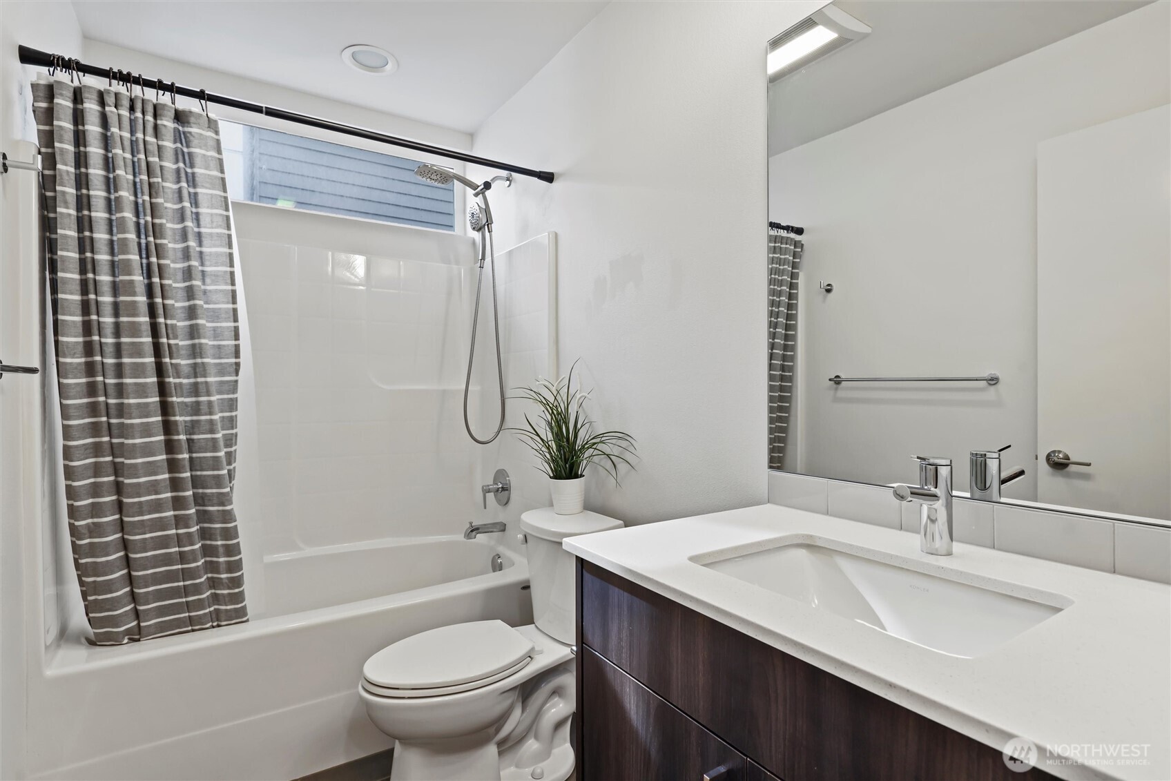 6917 Carleton Ave S Seattle WA 98108
