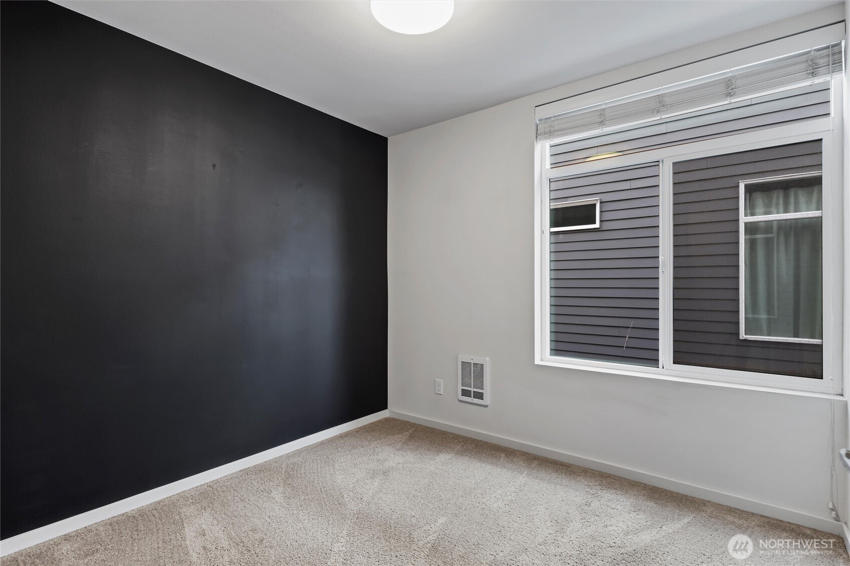 6917 Carleton Ave S Seattle WA 98108