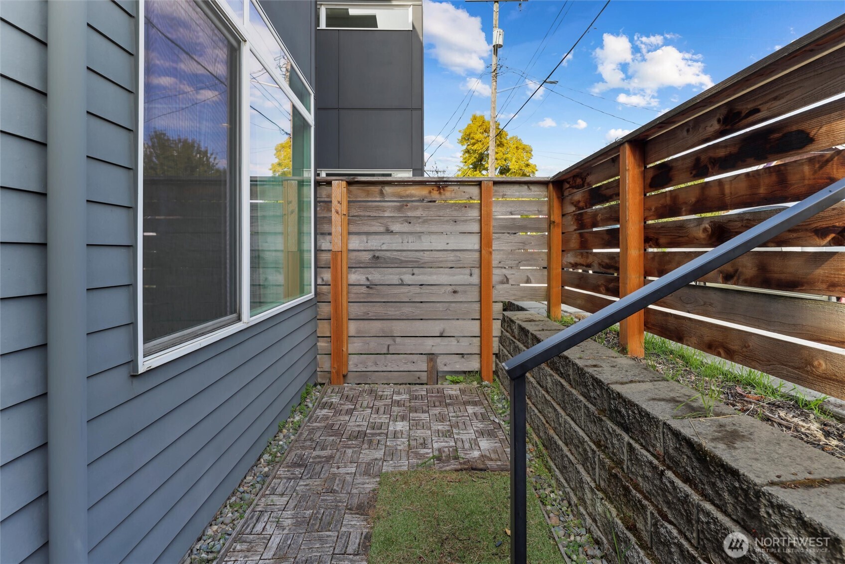 6917 Carleton Ave S Seattle WA 98108