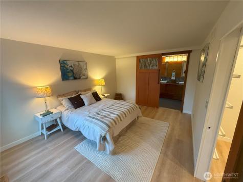 1770 159th Avenue NE Bellevue WA 98008