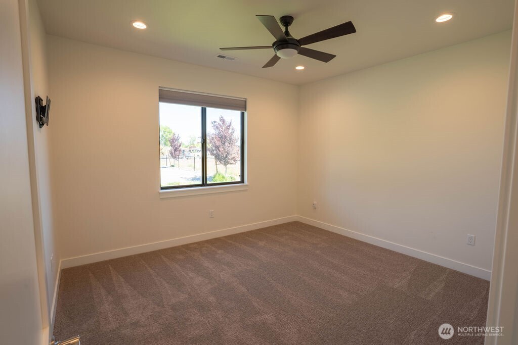 6409 Road 2.15 NE Moses Lake WA 98837