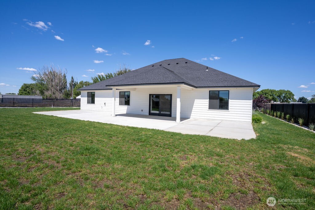 6409 Road 2.15 NE Moses Lake WA 98837
