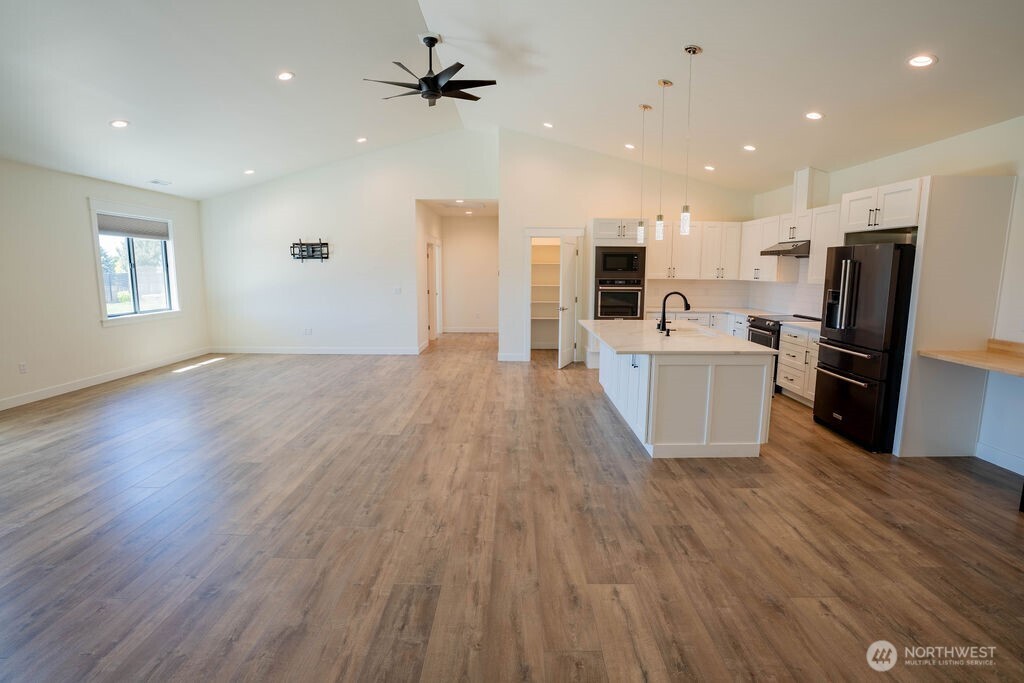 6409 Road 2.15 NE Moses Lake WA 98837