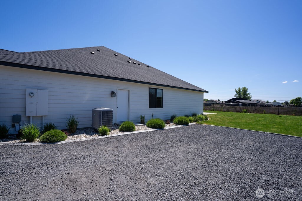 6409 Road 2.15 NE Moses Lake WA 98837