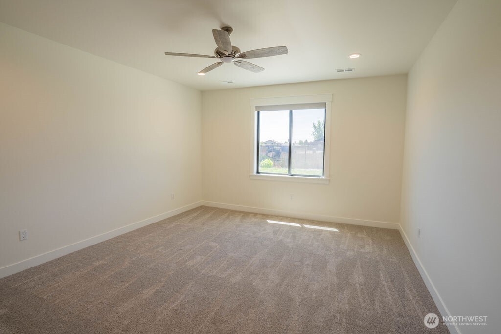 6409 Road 2.15 NE Moses Lake WA 98837