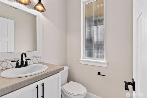 20902 99th Place S Kent WA 98031