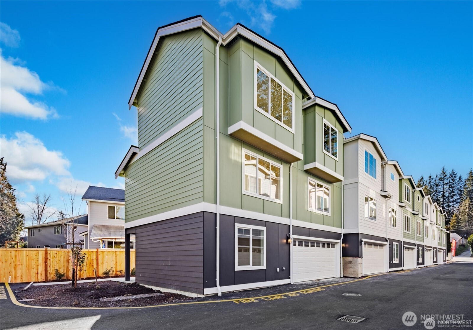 19505 Damson Road Lynnwood WA 98036
