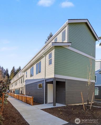 19505 Damson Road Lynnwood WA 98036
