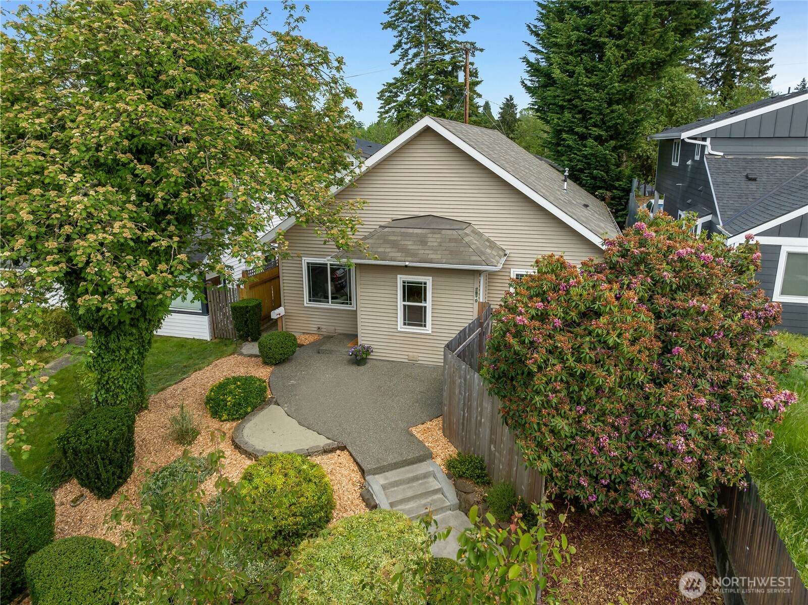 7910 20th Avenue SW Seattle WA 98106