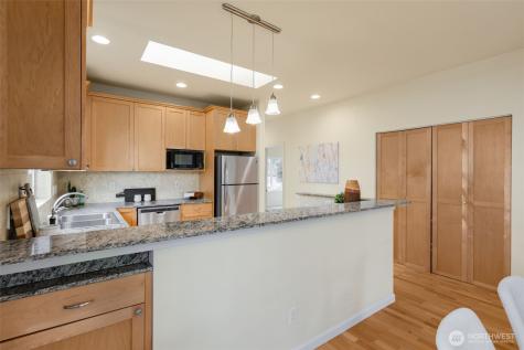 7910 20th Avenue SW Seattle WA 98106