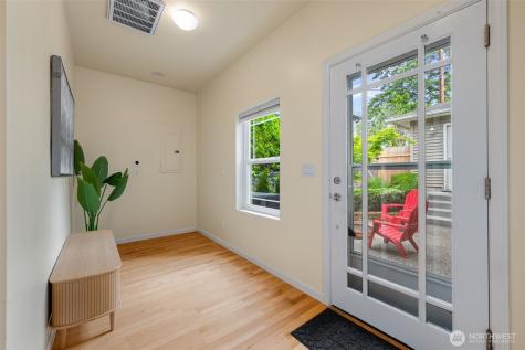 7910 20th Avenue SW Seattle WA 98106