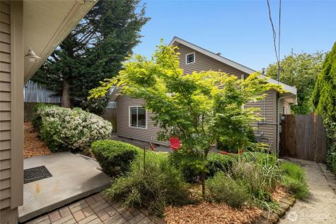7910 20th Avenue SW Seattle WA 98106