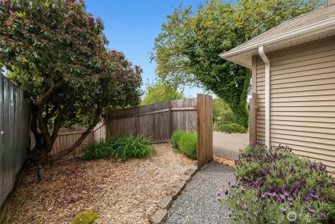 7910 20th Avenue SW Seattle WA 98106