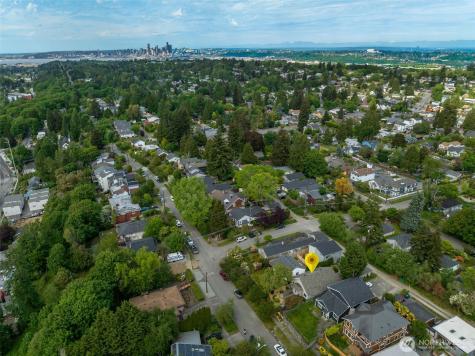 7910 20th Avenue SW Seattle WA 98106