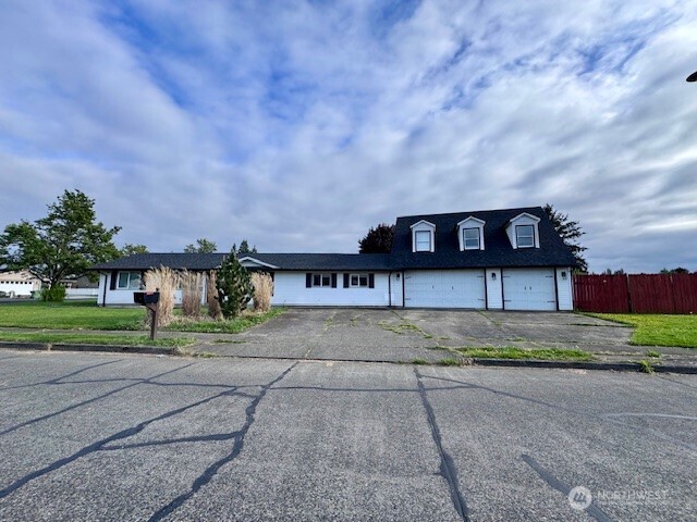 3215 Williams Avenue Longview WA 98632