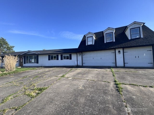 3215 Williams Avenue Longview WA 98632