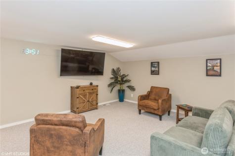 18501 52nd Avenue W Lynnwood WA 98037
